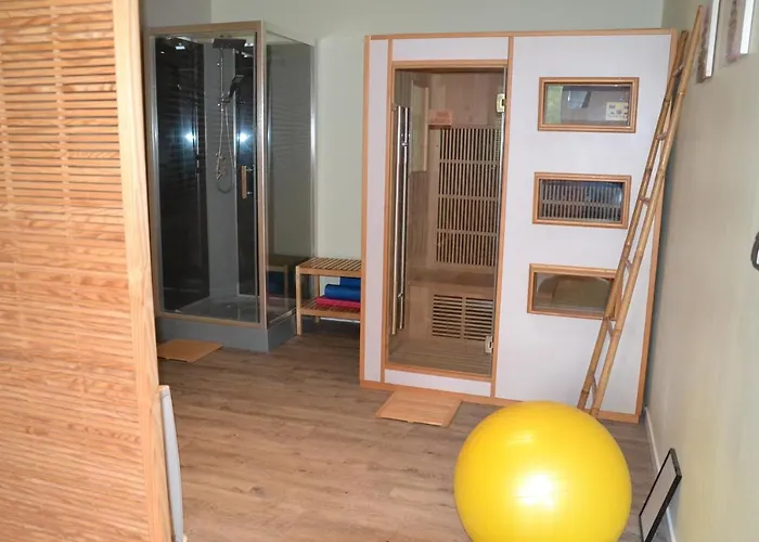 Domaine De Biscaye 3* ルルド